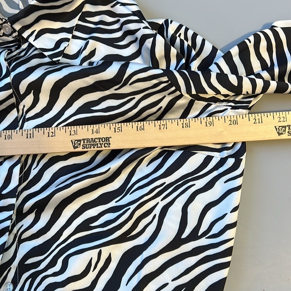 Boston ProperZebra Print Blouse 10 - Picture 6 of 7